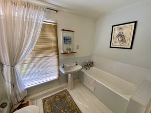 Bathroom/WC- click for photo gallery